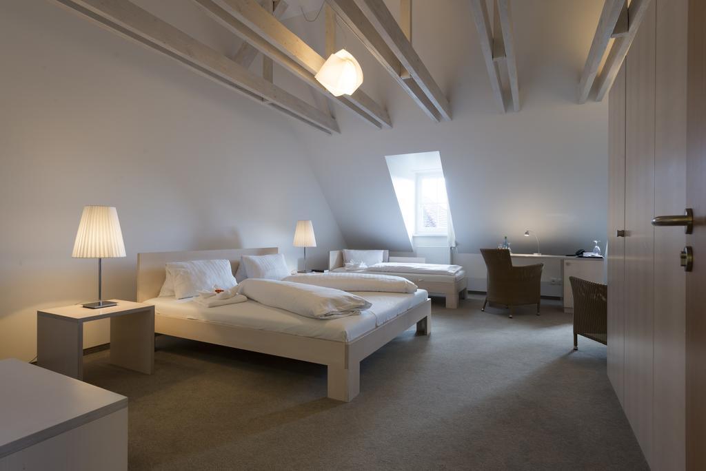 Hotel Gasthof Zum Storch Schlüsselfeld Dış mekan fotoğraf